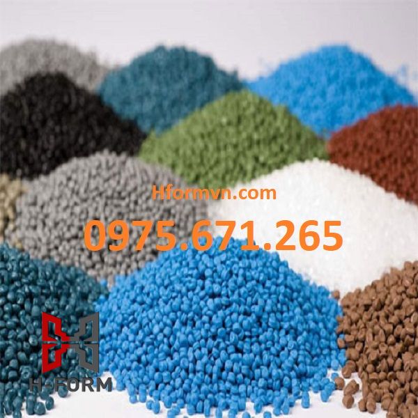 Đúc nhựa theo yêu cầu thiết bị công nghệ – Giải pháp tối ưu cho doanh nghiệp hiện đại từ H-FORM 2 Các loại hạt nhựa