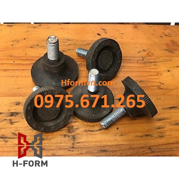 Chân tăng chỉnh đế nhựa có bền hơn chân tăng chỉnh cao su không? 2 Chân tăng chỉnh đế nhựa