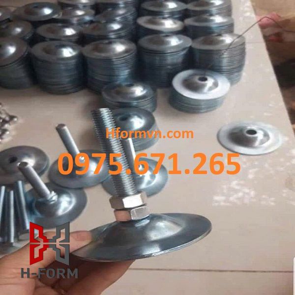 Vì Sao Nên Sử Dụng Chân Tăng Chỉnh Đế Sắt Cho Thiết Bị Công Nghiệp 2 Chân tăng chỉnh đế sắt