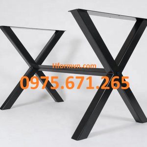Gia công chân bàn sắt hình chữ X