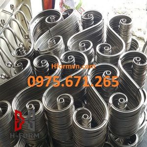 Gia công hoa sắt INOX 304 chi tiết S cân 30cm hộp 15x15 li 2