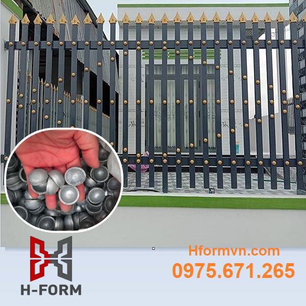 Gia công nắp cầu sắt trang trí mỹ thuật – Điểm nhấn hoàn hảo cho hàng rào, lan can và cổng sắt cao cấp 6 Gia công nắp cầu sắt trang trí mỹ thuật