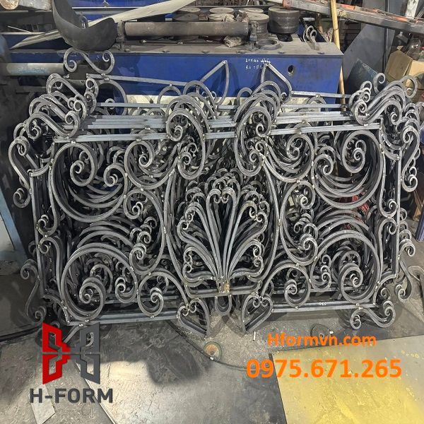 Gia công sắt uốn nghệ thuật