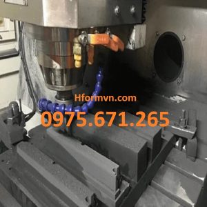 Gia công tấm graphit