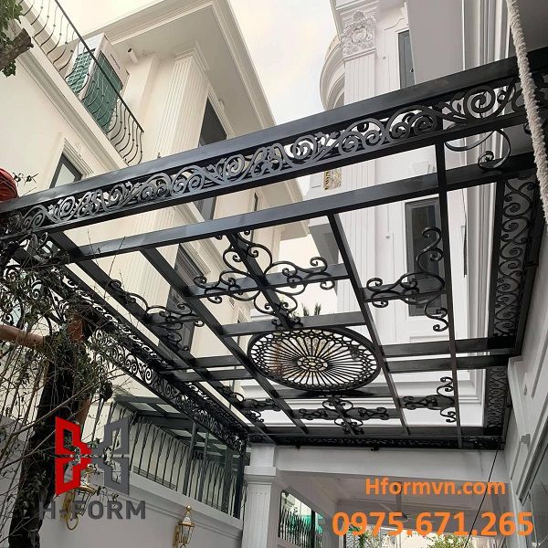 Sản xuất sắt mỹ thuật mái kính