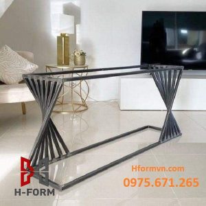 Xưởng gia công chân bàn sắt