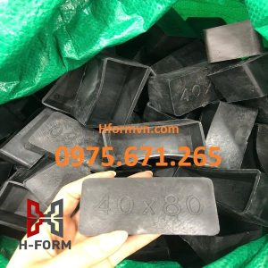 Xưởng gia công chân đế cao su vuông