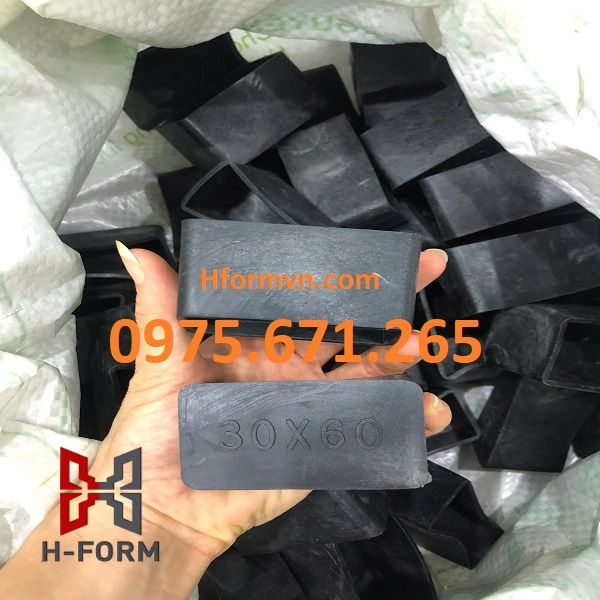 Xưởng sản xuất bịt đầu sắt hộp giá rẻ