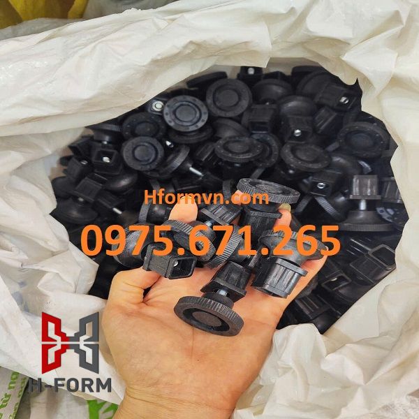 Xưởng sản xuất chân tăng chỉnh chịu lực