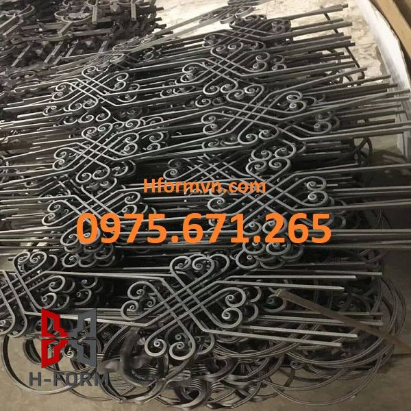 Gia Công Hoa Sắt Ban Công – Giải Pháp Trang Trí Và Bảo Vệ Không Gian Hoàn Hảo 2 Xưởng sản xuất hoa sắt mỹ thuật