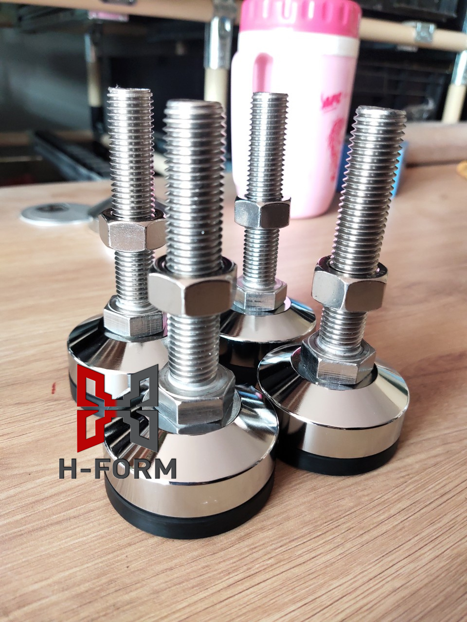 Công ty TNHH Công Nghệ H-FORM Việt Nam 25 gia cong chan chinh